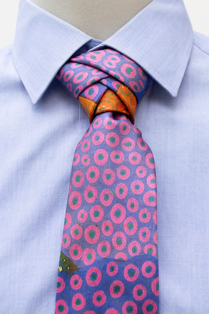Three Less Conventional Tie Knots – Fox & Chave